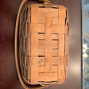 Longaberger rectangular basket with handle